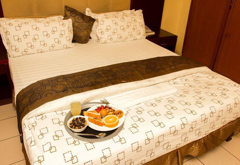 Mika Lodge Lusaka Esterno foto